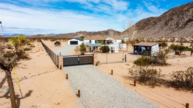 58770 Gerrie Lane, Landers, CA 92285