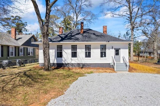 34 N Broad Street N, Porterdale, GA 30014