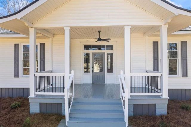 34 N Broad Street N, Porterdale, GA 30014
