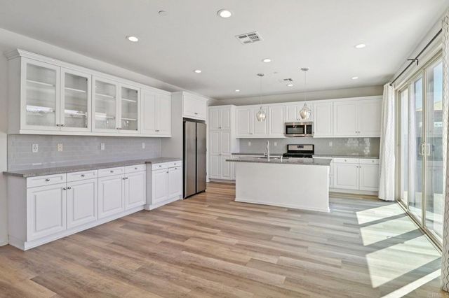 1006 Camino Marcela, Chula Vista, CA 91913