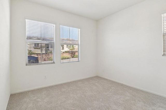 1006 Camino Marcela, Chula Vista, CA 91913