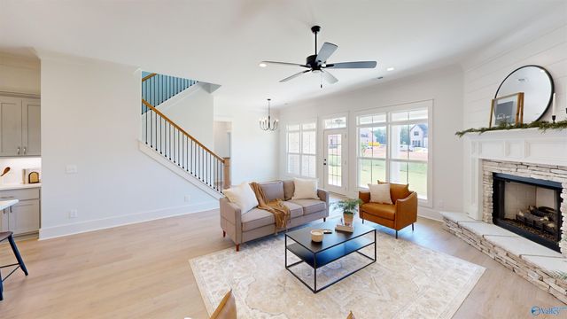 Dorothy Plan Green Lite Way, Huntsville, AL 35811