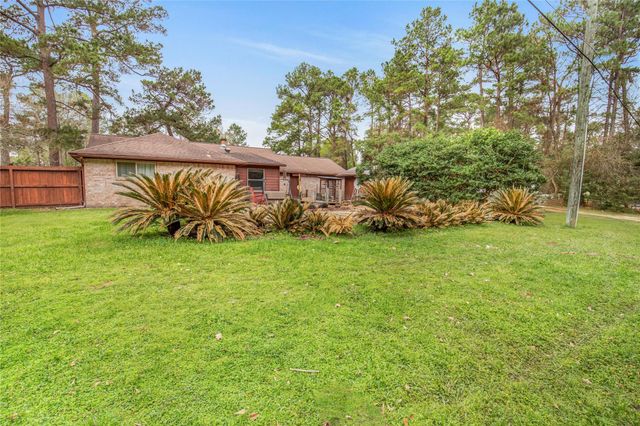 2007 Diane Street, Pinehurst, TX 77362