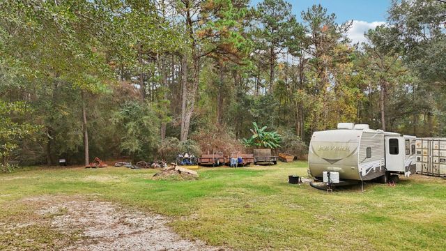 2007 Diane Street, Pinehurst, TX 77362