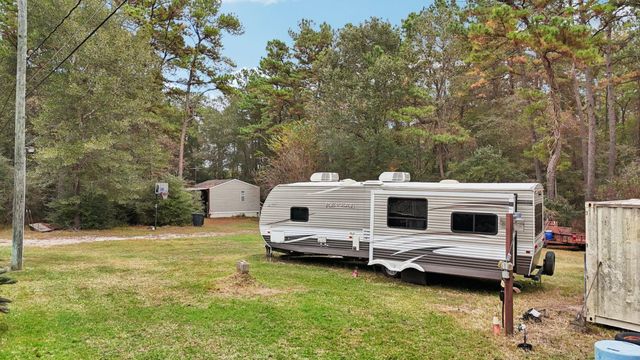 2007 Diane Street, Pinehurst, TX 77362