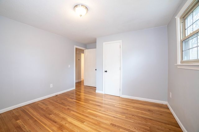 6 Boston Dr, Shrewsbury, MA 01545