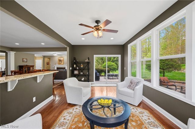 7695 Cottonwood Trail, Chagrin Falls, OH 44023