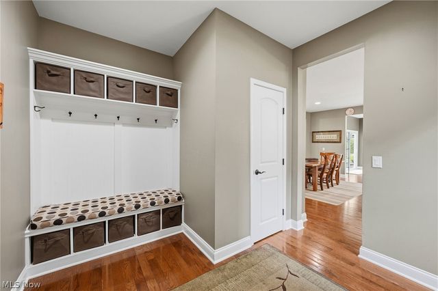 7695 Cottonwood Trail, Chagrin Falls, OH 44023