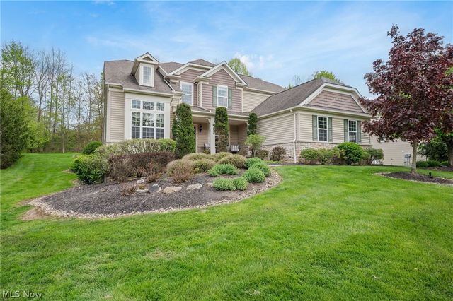7695 Cottonwood Trail, Chagrin Falls, OH 44023