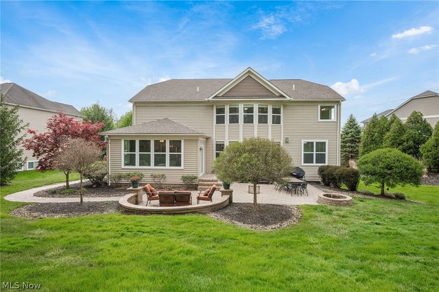 7695 Cottonwood Trail, Chagrin Falls, OH 44023