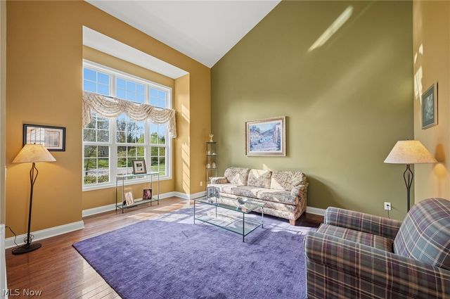 7695 Cottonwood Trail, Chagrin Falls, OH 44023
