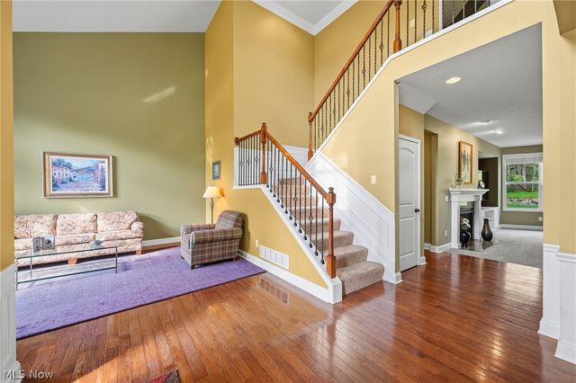 7695 Cottonwood Trail, Chagrin Falls, OH 44023