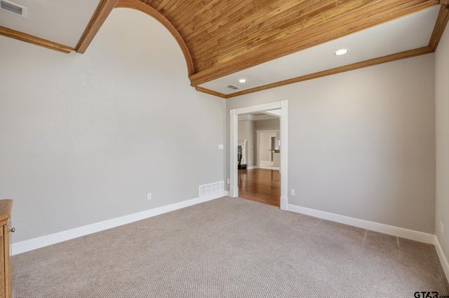 580 Bunker Dr, Tyler, TX 75703