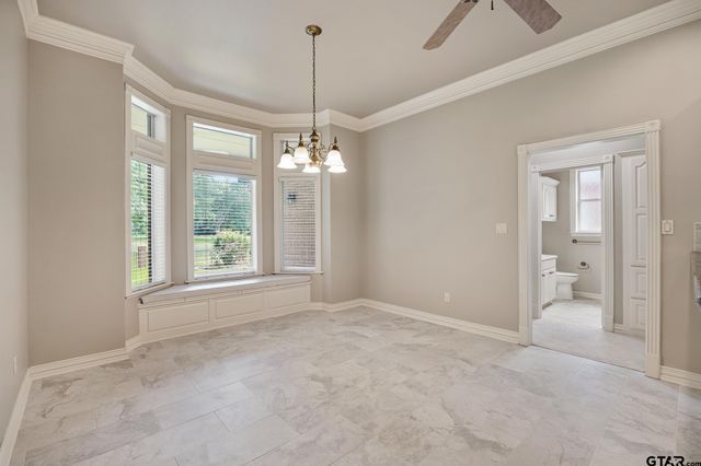 580 Bunker Dr, Tyler, TX 75703