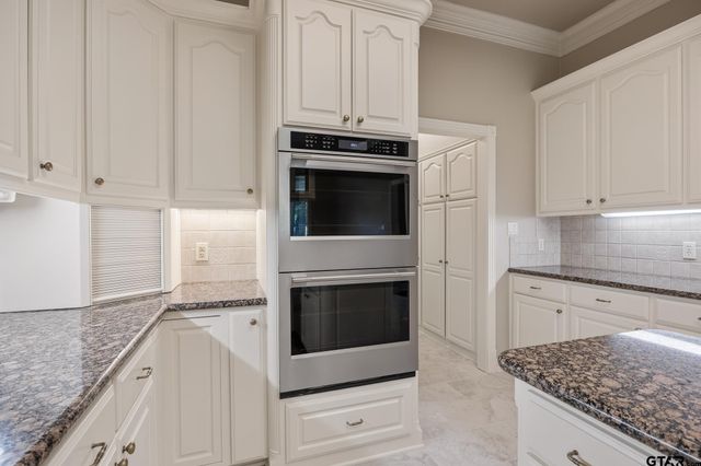 580 Bunker Dr, Tyler, TX 75703