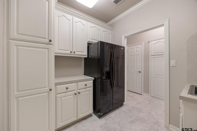580 Bunker Dr, Tyler, TX 75703