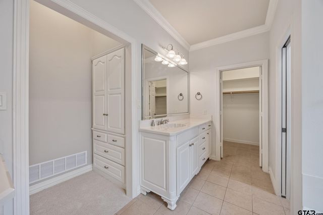 580 Bunker Dr, Tyler, TX 75703