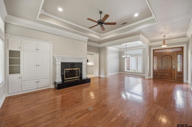 580 Bunker Dr, Tyler, TX 75703