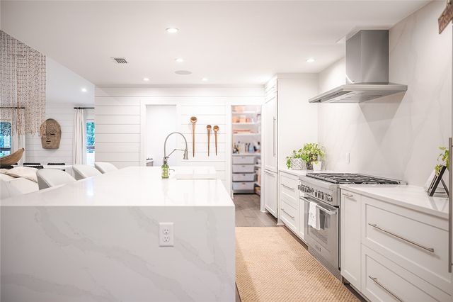 4909 Frederica Road, St Simons Island, GA 31522