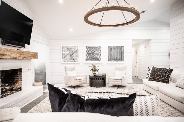 4909 Frederica Road, St Simons Island, GA 31522