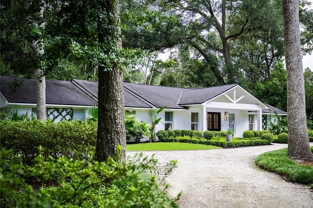 4909 Frederica Road, St Simons Island, GA 31522