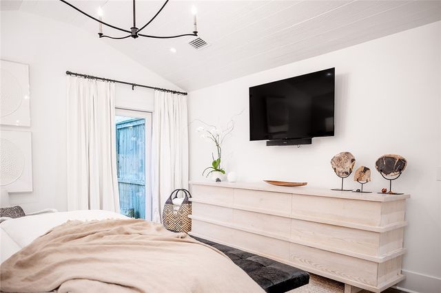 4909 Frederica Road, St Simons Island, GA 31522