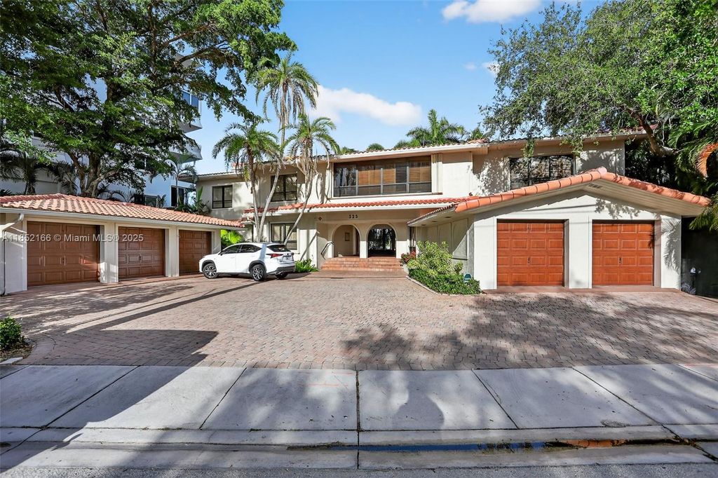 325 Sunset Dr B, Fort Lauderdale, FL 33301