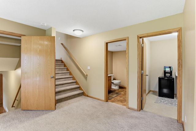 1840 Wyndham Hill Drive, Hastings, MN 55033