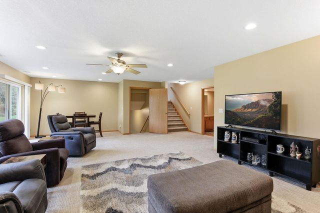 1840 Wyndham Hill Drive, Hastings, MN 55033