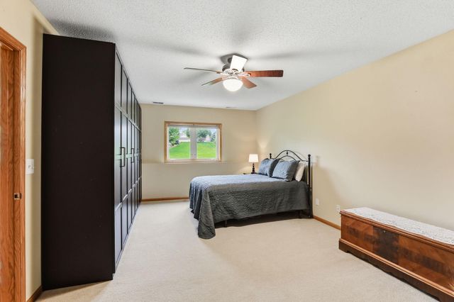 1840 Wyndham Hill Drive, Hastings, MN 55033
