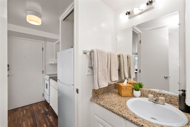 2888 Ala Ilima Street 1203, Honolulu, HI 96818