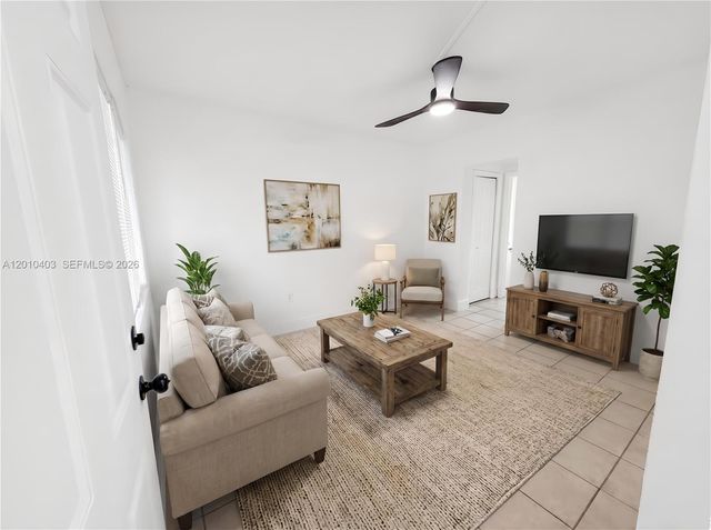 420 NW 10th St 1, Miami, FL 33136