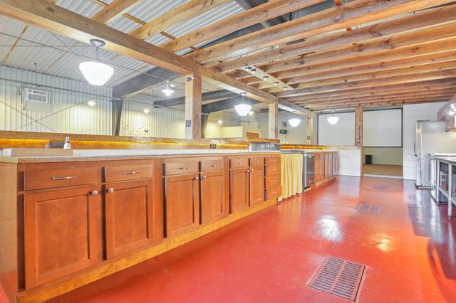 14105 Portie Flamingo Road, Corning, OH 43730