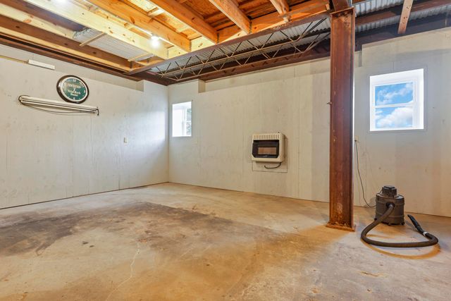 14105 Portie Flamingo Road, Corning, OH 43730