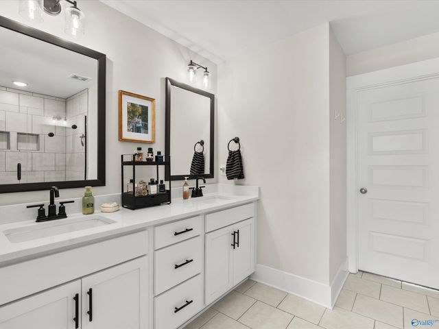 29376 Canoe Circle, Harvest, AL 35749