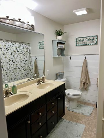 10 Freedom Drive, Plattsburgh, NY 12901