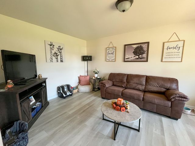 10 Freedom Drive, Plattsburgh, NY 12901