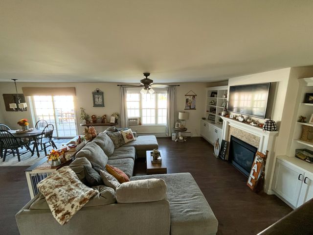 10 Freedom Drive, Plattsburgh, NY 12901