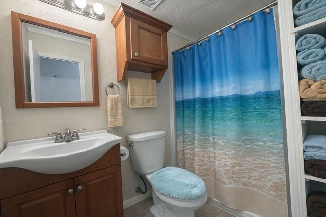 6930 NW County Road 1210, Barry, TX 75102