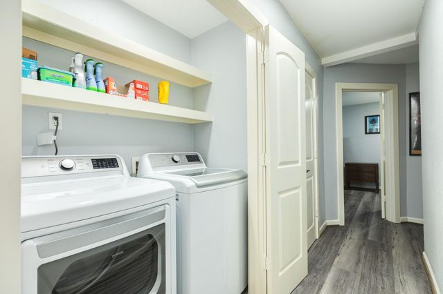 5507 Menard Avenue, Galveston, TX 77551