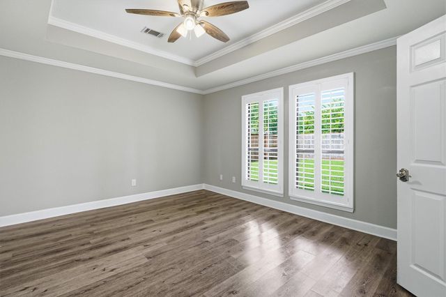 1996 Brentwood Drive, Alvin, TX 77511