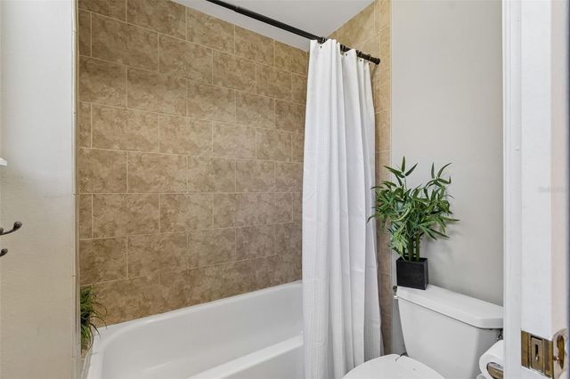 19623 LAKE OSCEOLA LANE, Odessa, FL 33556