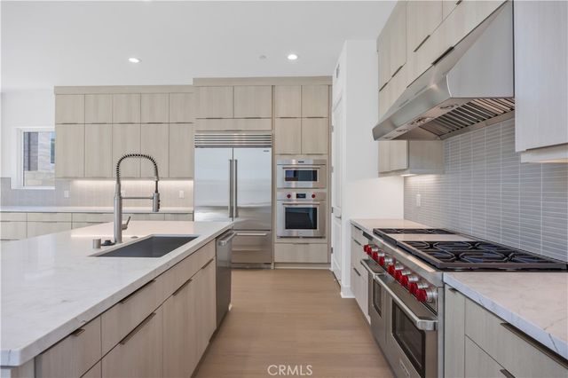 169 Creation, Irvine, CA 92618