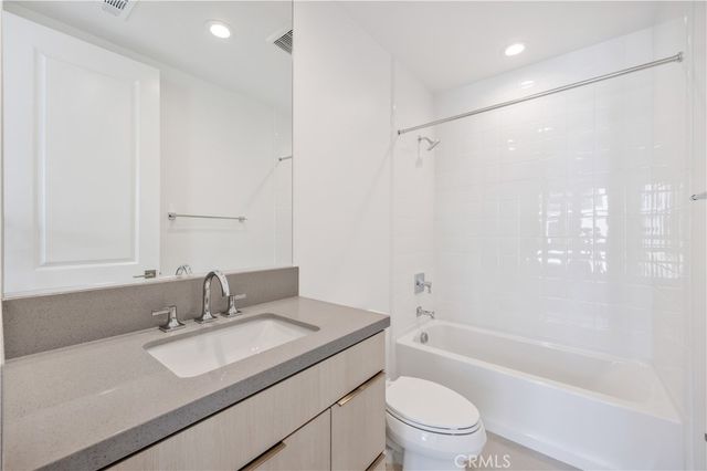169 Creation, Irvine, CA 92618