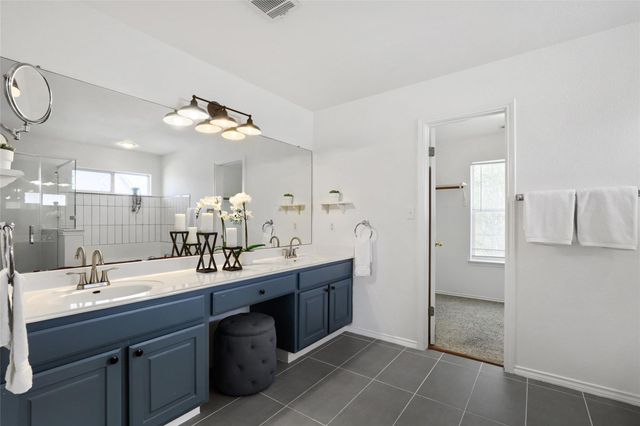 2302 Kristen LN, Cedar Park, TX 78613