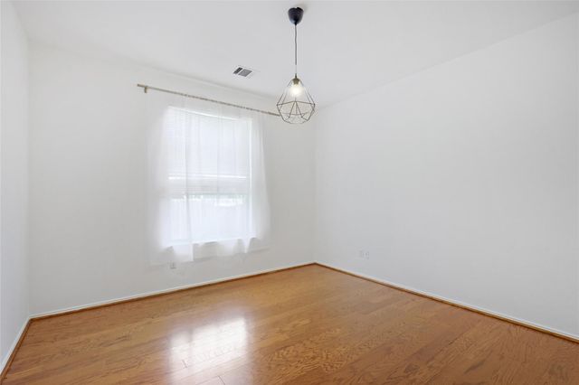 2302 Kristen LN, Cedar Park, TX 78613