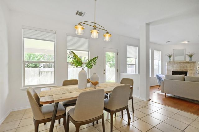 2302 Kristen LN, Cedar Park, TX 78613