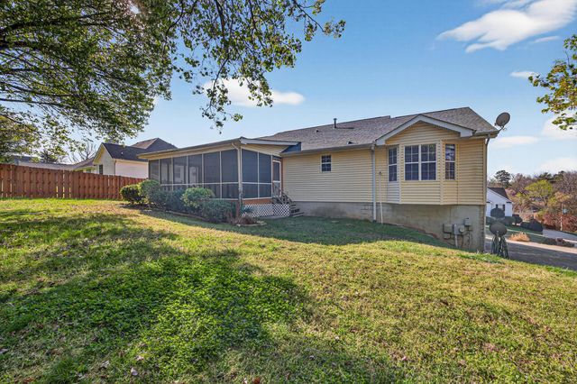 8715 Windhaven Road, Ooltewah, TN 37363