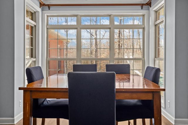 662 Oak Shadow Dr, New Johnsonville, TN 37134