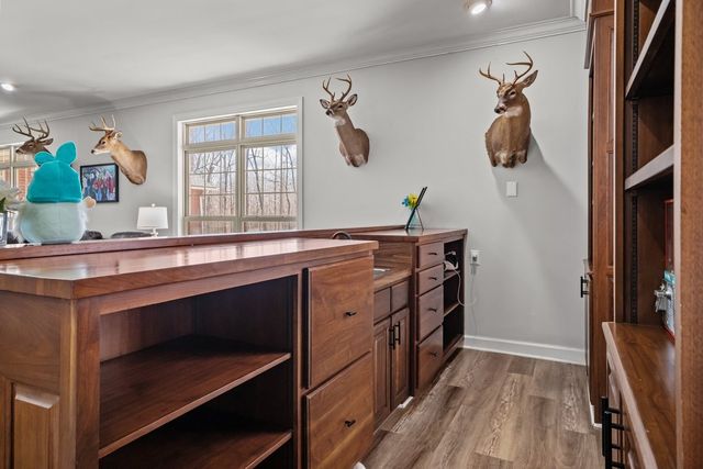 662 Oak Shadow Dr, New Johnsonville, TN 37134